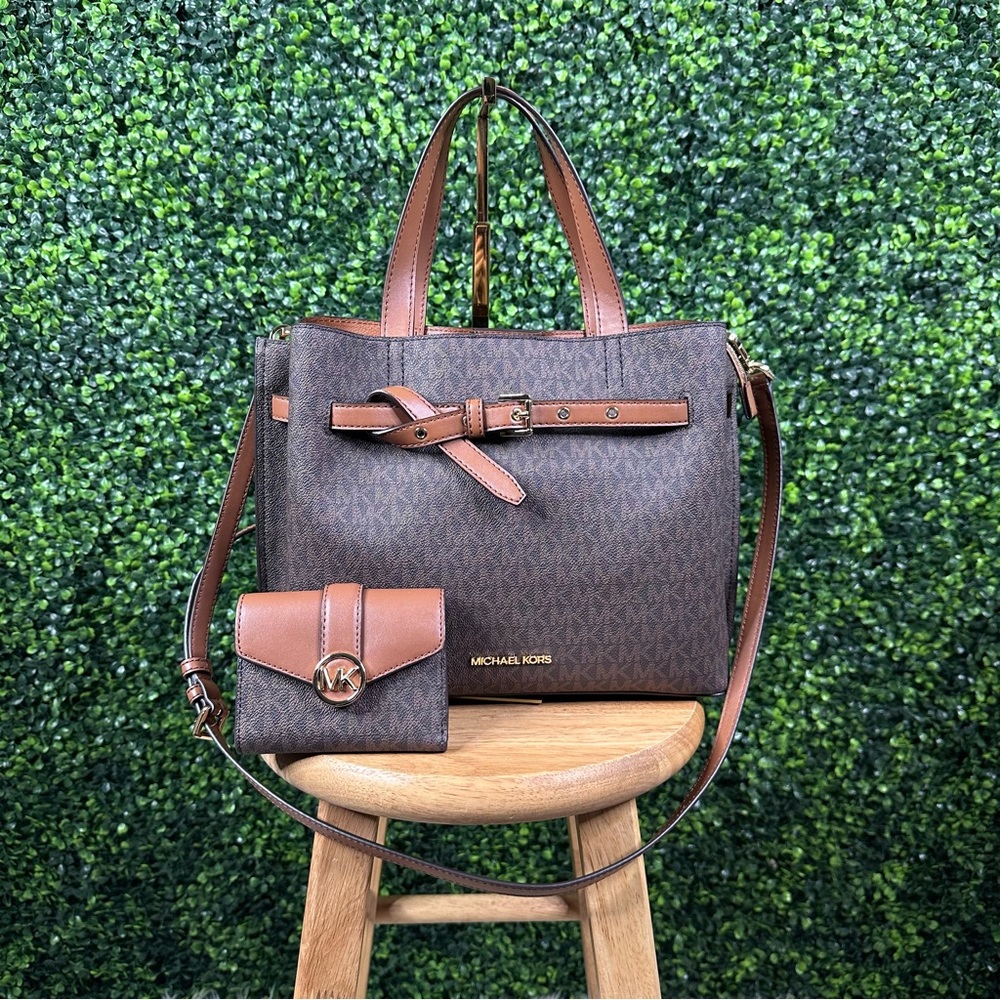 Nwot Michael Kors large Emilia Satchel Shoulder Crossbody Bag w/ matching wallet